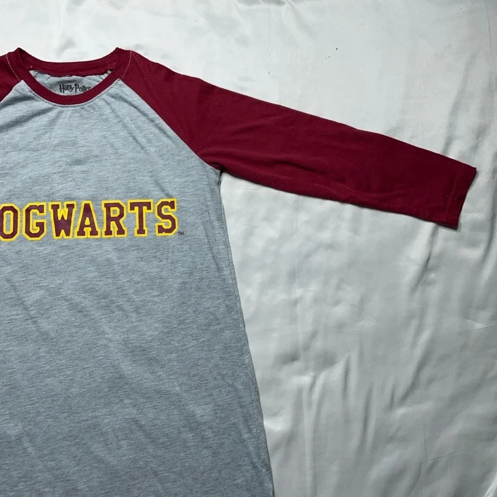 Harry Potter Hogwarts T-Shirt Kids Girls 14 Burgundy Gray Graphics Raglan Sleeve